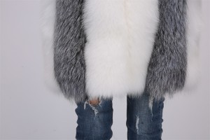 1708158 white silver fox fur vest lvcomeff (34)