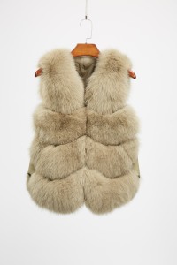 1708174 fox fur waistcoat short eileenhou (3)