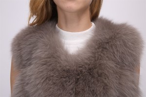 1708175 fox fur vest eileenhou blue (31)