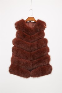 1708175 fox fur vest eileenhou blue (7)