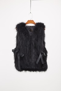 1709012 raccoon fur vest (5)