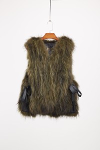 1709012 raccoon fur vest (6)