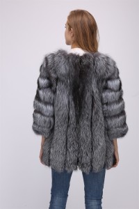 1709014 silver fox fur coat (46)