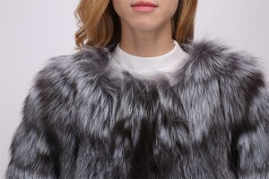 1709014 silver fox fur coat (47)
