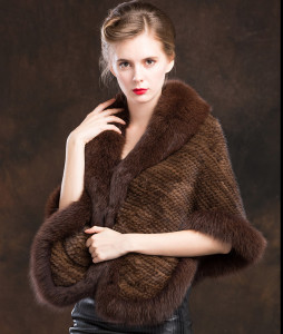 1801026 ‪knitted mink fur shawl with fox fur trimming LVCOMEFF (10)