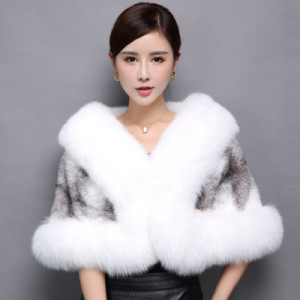 1801030 mink fur shawl with fox fur trimming (1)
