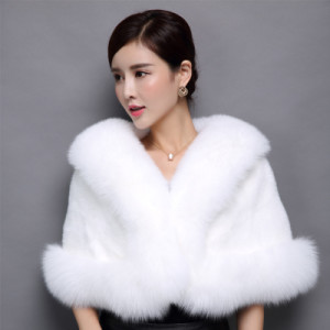 1801030 mink fur shawl with fox fur trimming (9)