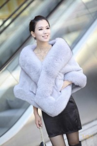 1805008 rex rabbit fur shawl with fox fur trimming eileenhou (3)