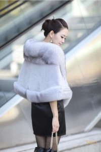 1805008 rex rabbit fur shawl with fox fur trimming eileenhou (5)