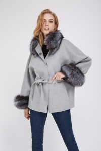 1807004 wool coat with silver fox fur collar LVCOMEFF (14)