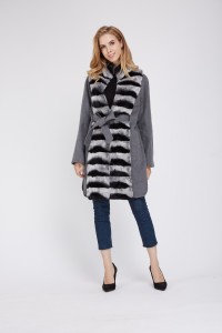 1807007 wool coat with chinchilla fur front eileenhou (15)