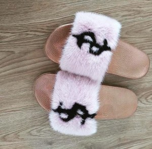 1807099 mink fur letter sandals eileenhou (2)