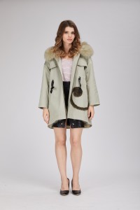 down coat with fox collar 1809126 lvcomeff (2)