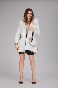 down coat with fox collar 1809126 lvcomeff (43)