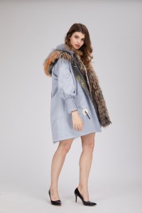 down coat with raccoon collar 1809123 LVCOMEFF (6)