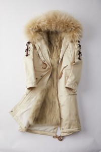 down coat with raccoon collar 1809137 LVCOMEFF (4)
