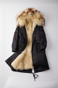 down coat with raccoon collar 1809137 LVCOMEFF (5)