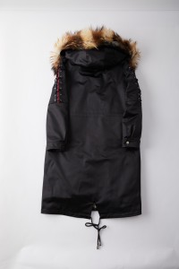 down coat with raccoon collar 1809137 LVCOMEFF (6)