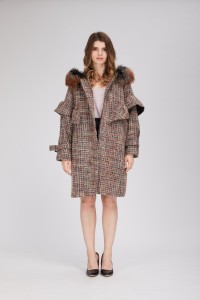 down coat with raccoon collar 1809148 eileenhou (2)