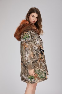 down coat with raccoon fur collar 1809131 LVCOMEFF (24)