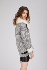 wool coat with sheep fur collar 1809154 (1)