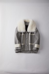 wool coat with sheep fur collar 1809154 (14)