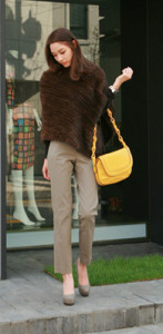 knitted mink fur poncho with hood eileenhou (4)