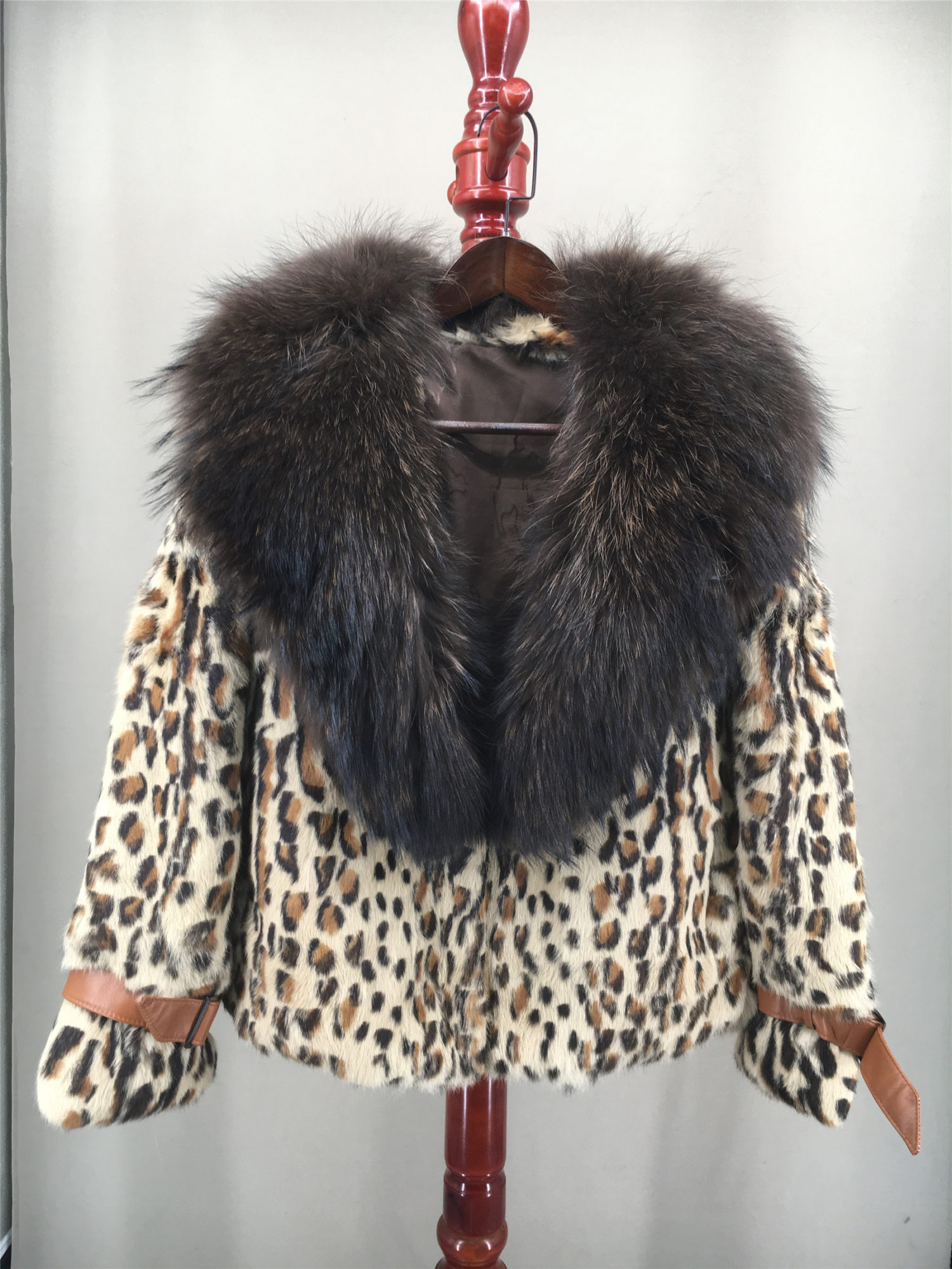real rabbit fur full pelt coat with sliver fox and raccoon fur collar lvcomeff 2210027 - Image 2